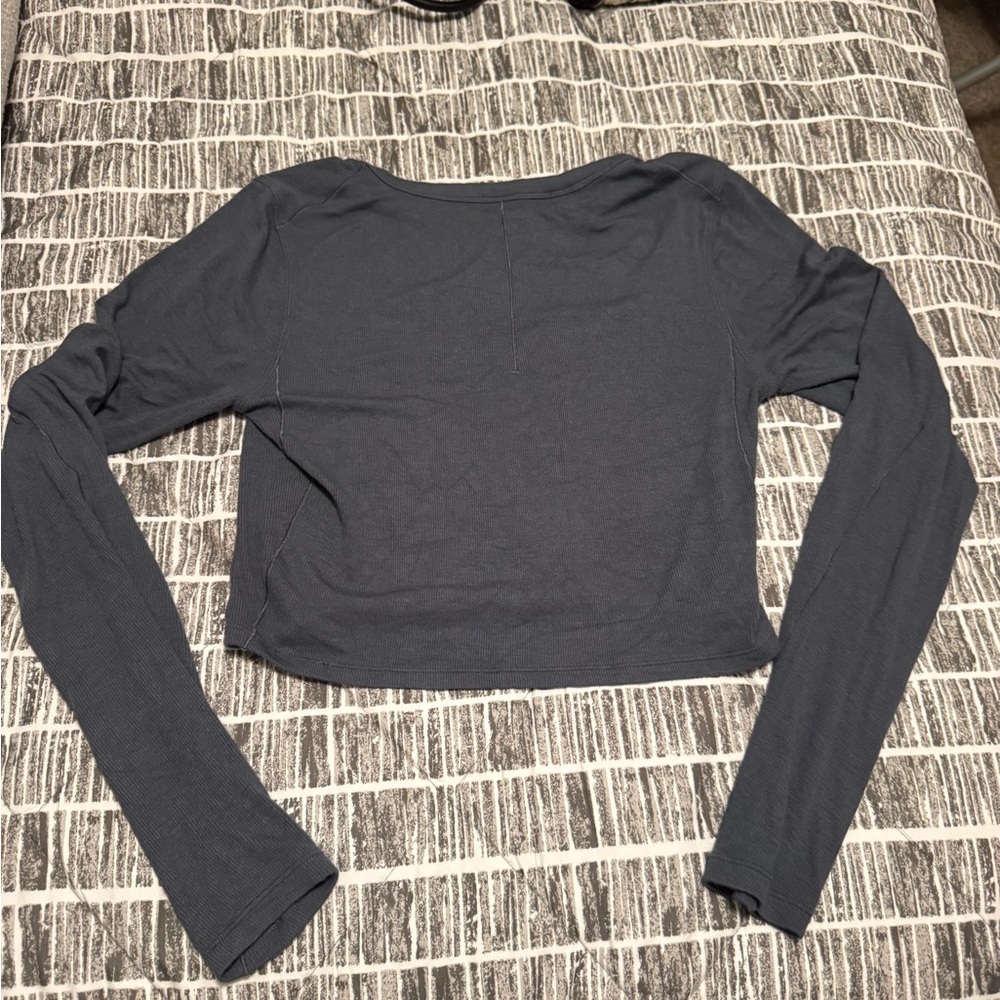 Cropped hold tight long sleeve